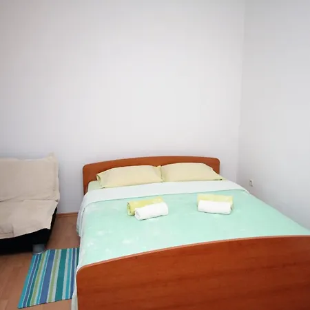 Apartment With A Parking Space - 5100