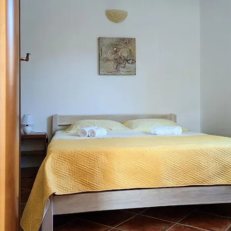 Apartment With A Parking Space - 5100