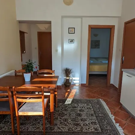 With A Parking Space - 5100 Apartment Murter