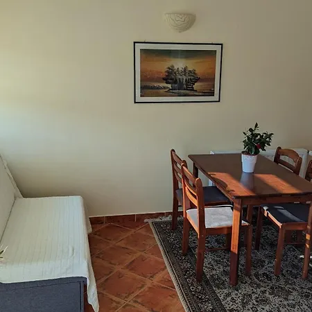 With Parking Space - 5100 Appartement *
