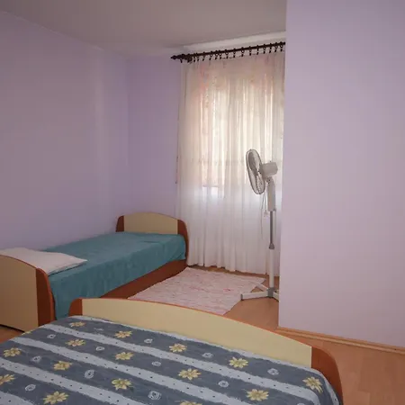 Апартаменты With Parking Space - 5100